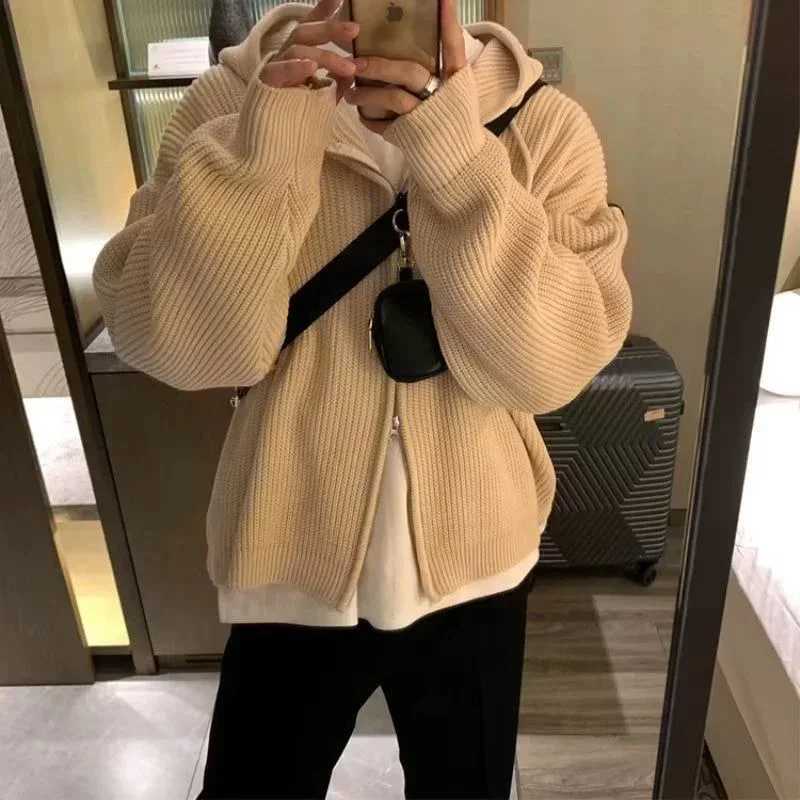 High Quality Hat knitted sweater mens autumn and winter cardigan sweater zipper sweater mens fashion clothing Japanese style street clothing casual ja