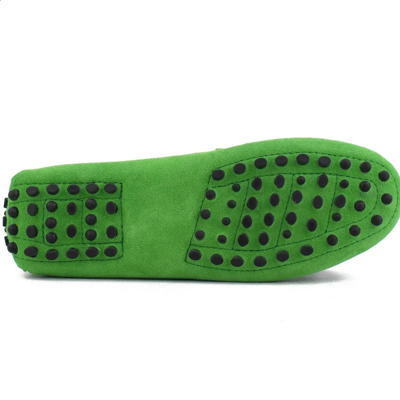 2024 100 Genuine leather Women flats Handmade Casual shoes Leather Moccasin Fashion Lady Driving Shoes 241225