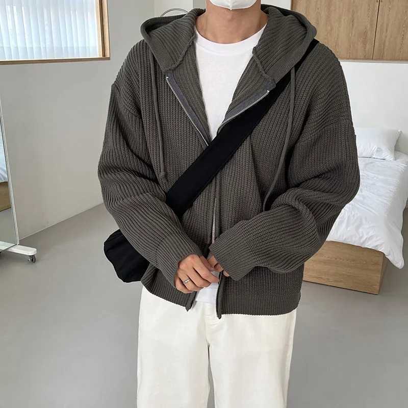 High Quality Hat knitted sweater mens autumn and winter cardigan sweater zipper sweater mens fashion clothing Japanese style street clothing casual ja
