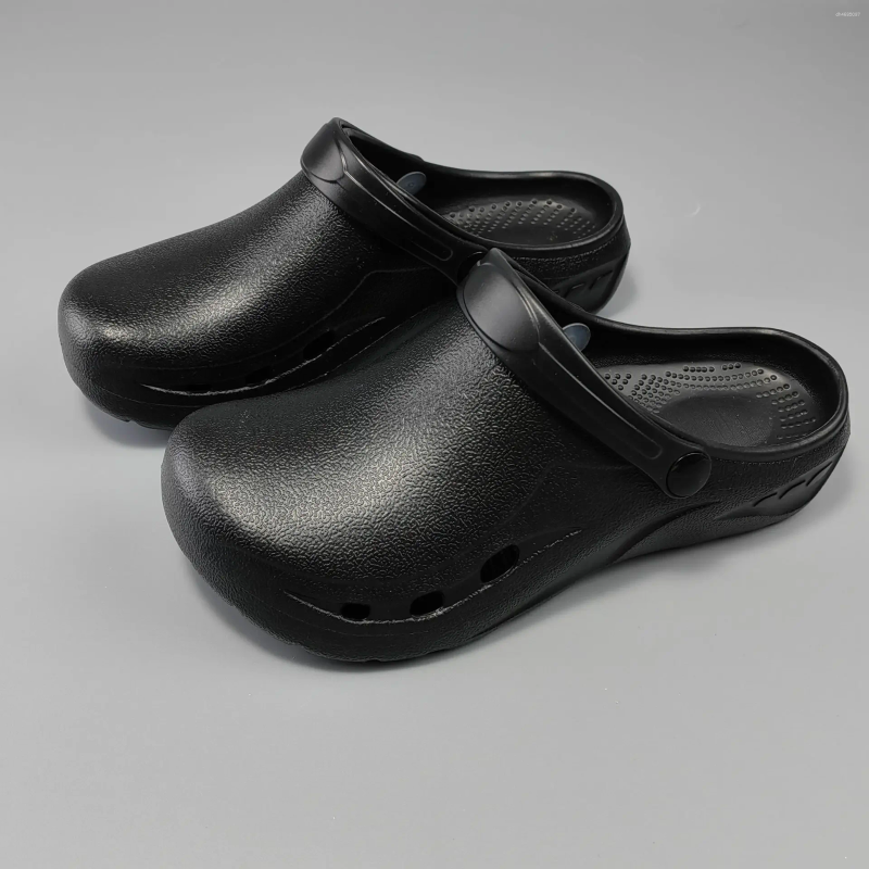 Sandals 2025 Summer Women's Fashion Anti Slip Couple Style Cave Shoes Men's Outdoor Beach Non Toe Slippers Neutral zhanyishengli