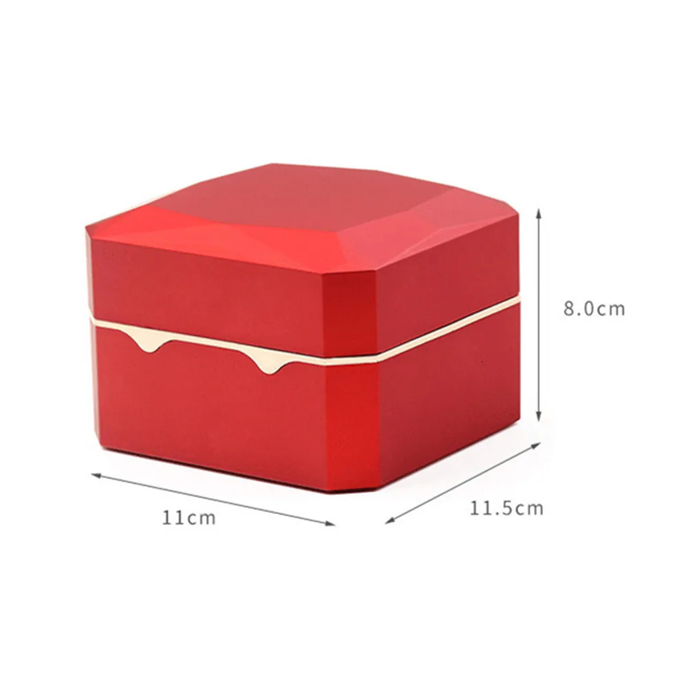 Single Watch Box with LED Light Watch Display Case Paint Surface Soft flannel Inner Watch Travel Organizer Jewelry Storage Case 250102