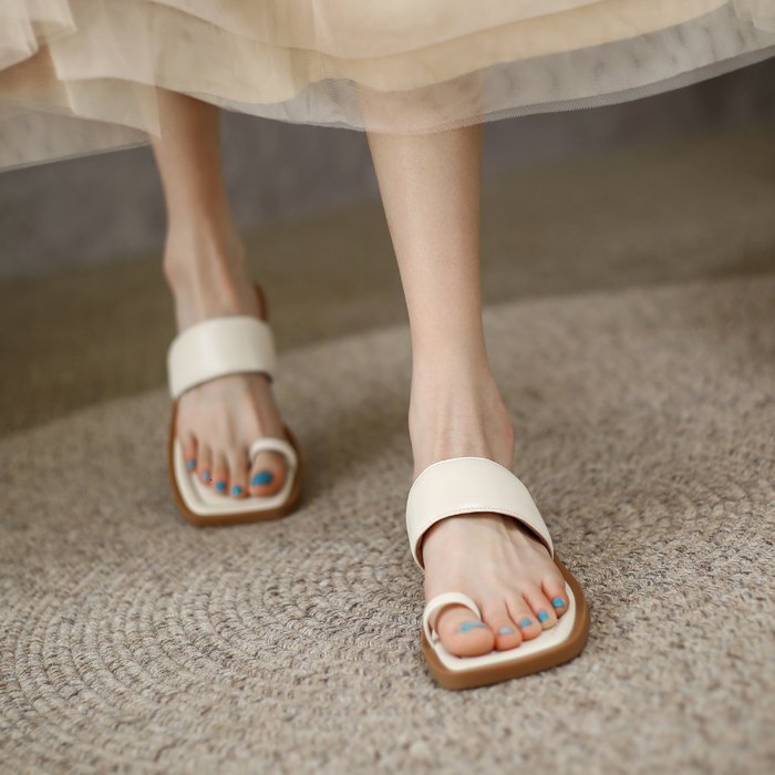 And Ddmywed Small Niche One Character With Women S Outerwear New Flat Bottomed Clip Toe Beach Shoes For Summer Low Heeled Casual Sandals Chinese Brand