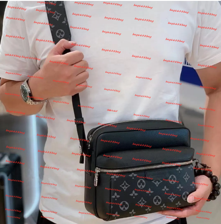 High quality bag new trio outdoor Waistpacks messenger bag crossbody bag luxurious shoulder bag men's and women's small bag fashionable and casual