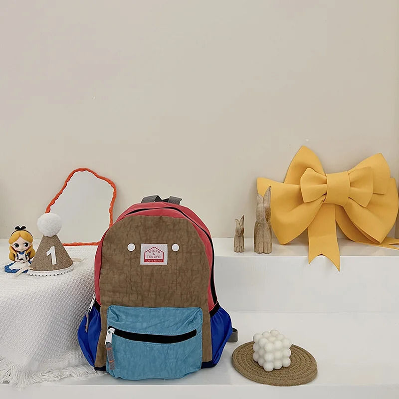 2024 Kids Backpack Children School Bags Lightweight Girls Boys Canvas Backpack Kids Bags 241226