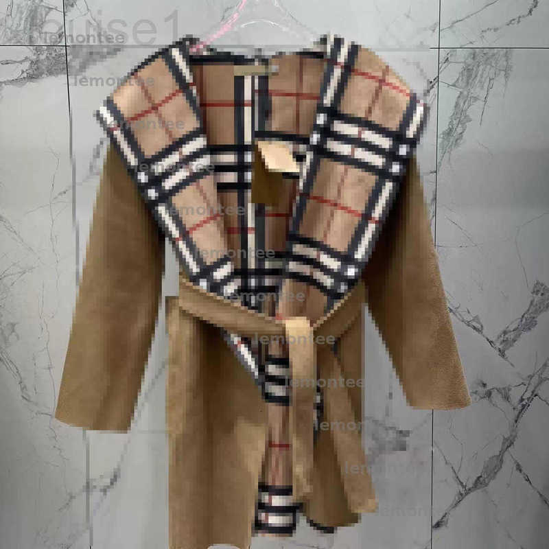 Women's Trench Coats Designer Womens Jacket Luxury Long Hooded Coat Woman Design Streak High Quality Outwear Lady Bodywarmer Ladies Sweater Clothes A4YV