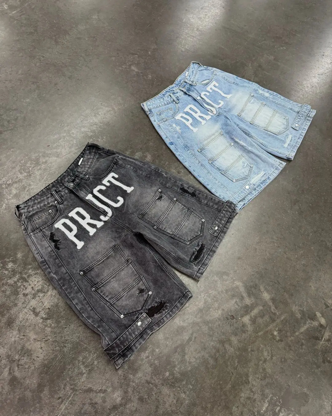 Hip hop punk patch work hole letter pattern denim shorts retro Harajuku super multi pocket gym shorts mens and womens clothing 241230