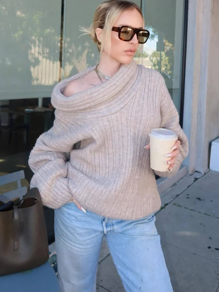 BKQU Solid Shoulder Knitted Sweater for Women Fashion Long Sleeve Ultra Thick Knitted Autumn and Winter Street Clothing 241231