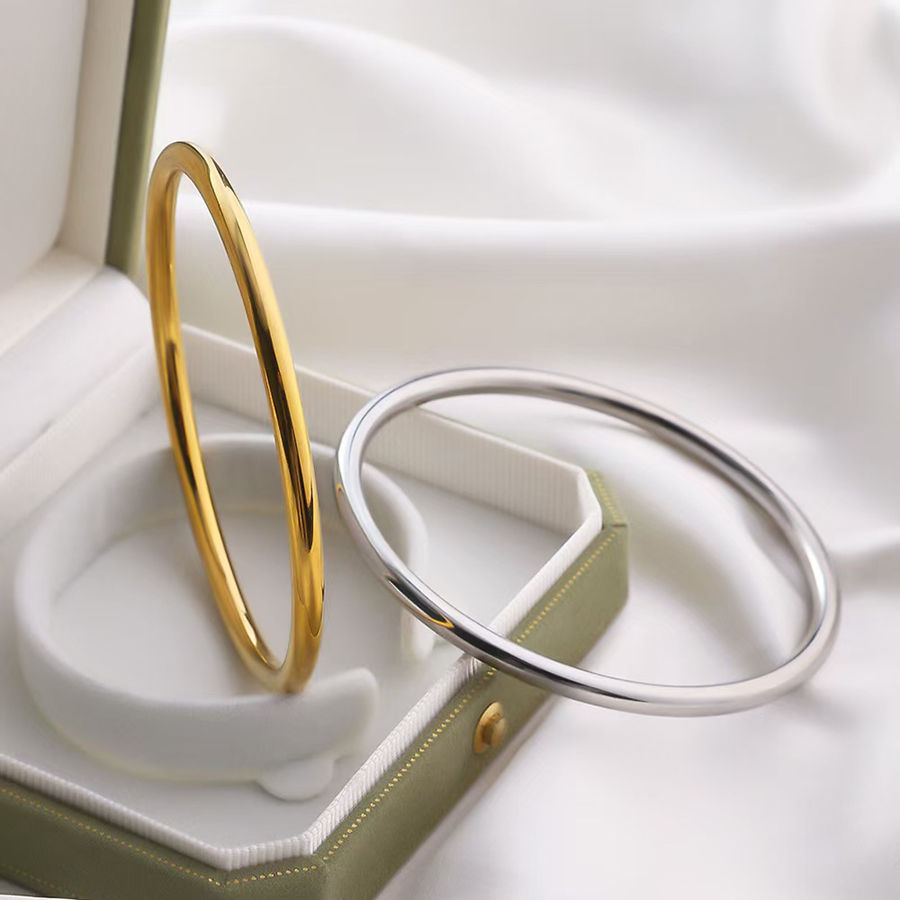 designer nail bracelet heart gold silver rose gold bracelet luxury women bangle alloy diamond plated Party Gift Wedding engagement lady classic fashion jewelry