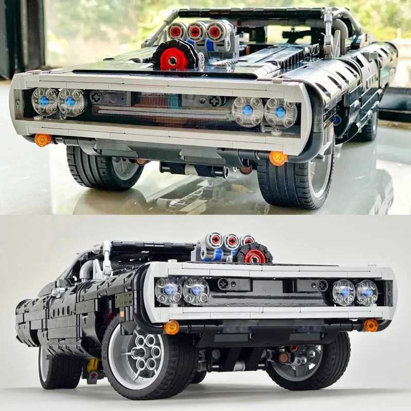 Technology Car Dodge Charger Racing Block Model Movie Fast and Angry Famous Car 42111 Brick Boy Toy Gift W250102