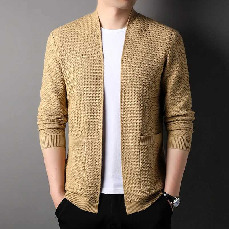 New Arrival Spring and autumn fashion slim fit knitted cardigan mens solid color sweater jacket knitted casual Korean sweater mens jacket Z250102