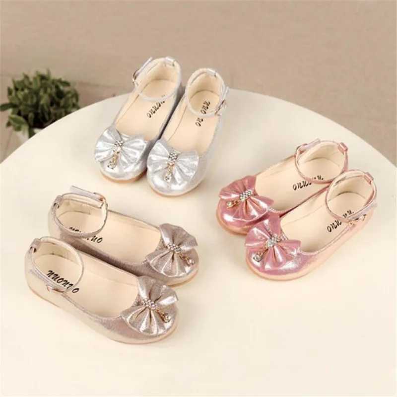 New Girl Childrens Wedding Shoes Bow Sweet Crystal Childrens Leather Apartment Childrens Shoes 21-30 M250103