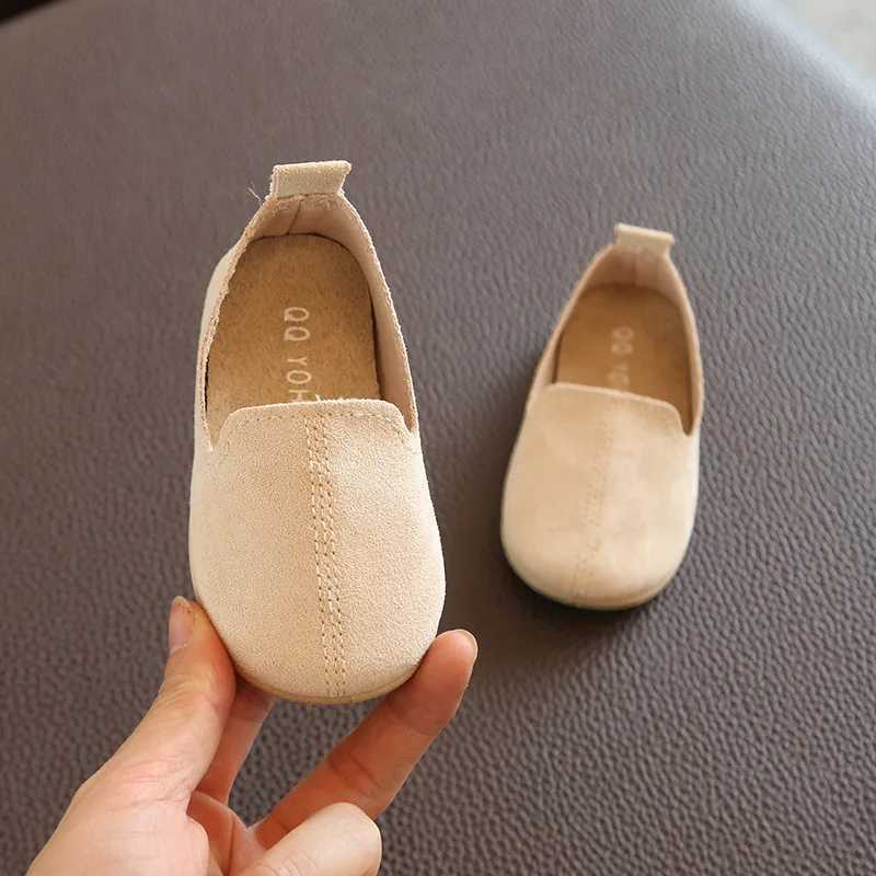 New boys fighting shoes childrens single shoes small baby leather shoes Korean childrens shoes childrens fashion M250103