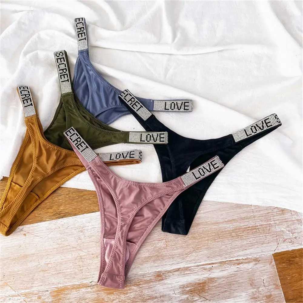 Sexy Women Pantie Crystal Rhinestone Letter Underwear Fitness Gym Love Thongs Low Rise Tanga Female Push Up Lingerie Sexy PantieXJ250103