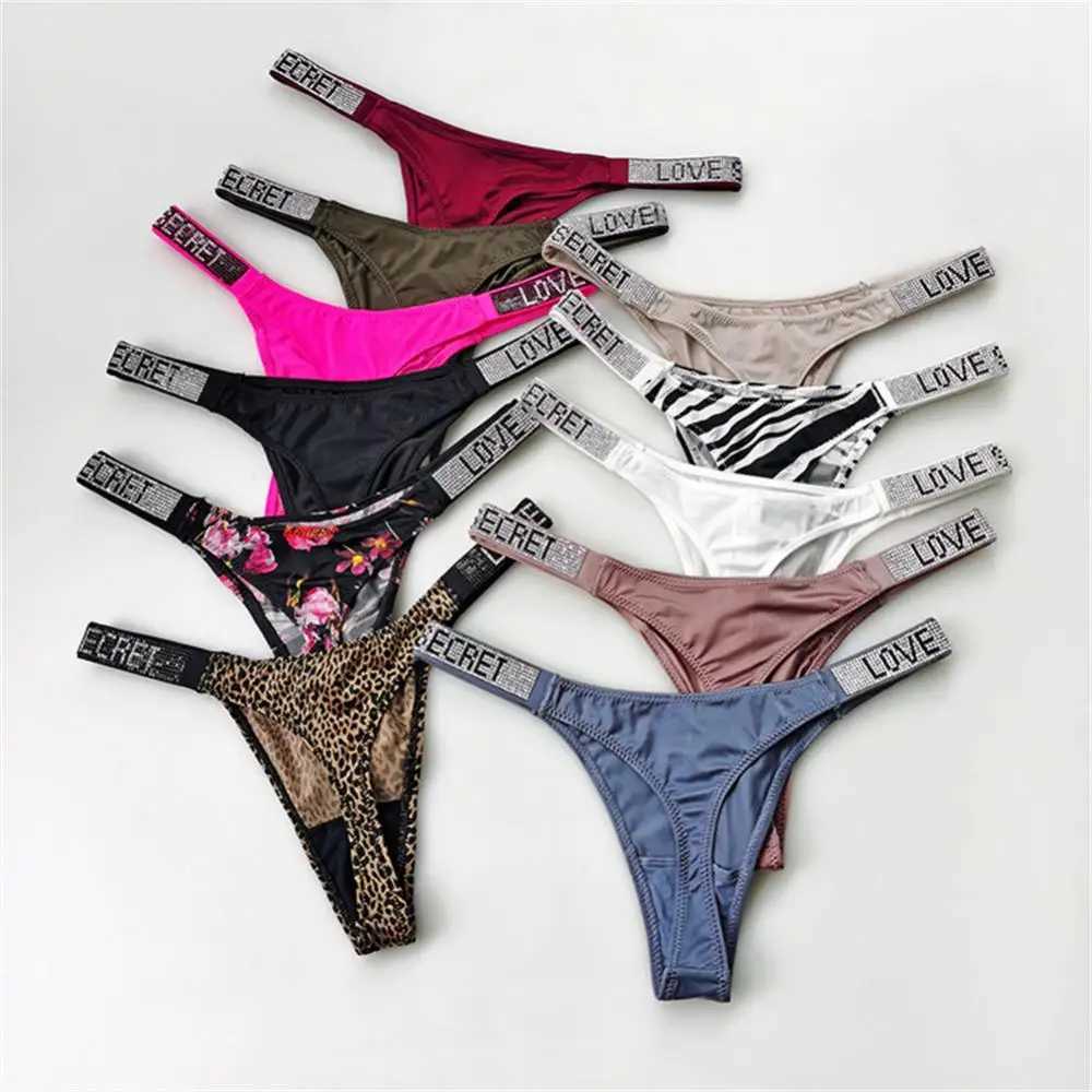 Sexy Women Pantie Crystal Rhinestone Letter Underwear Fitness Gym Love Thongs Low Rise Tanga Female Push Up Lingerie Sexy PantieXJ250103