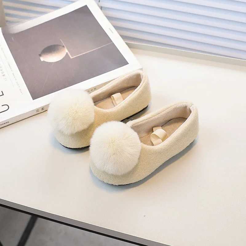 Childrens Apartment Winter Womens Shoes Soft Fluffy Hair Childrens Cotton Shoes Fashion Simple Edition Princess Leather Boots M250103