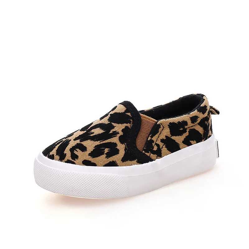 Spring Kids Shoes Boys Girls Casual Shoes Fashion Leopard Print Comfortable Canvas Shoes Childrens Sports Shoes Slip on Loafers M250103
