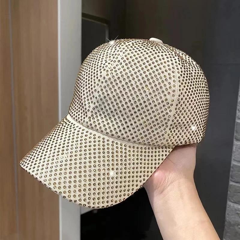 Rhinestone fedora Jazz Hats Cowboy Hat For Women And Men Double-sided Color Cap Red With Black diamond fedora Wholesale 241230