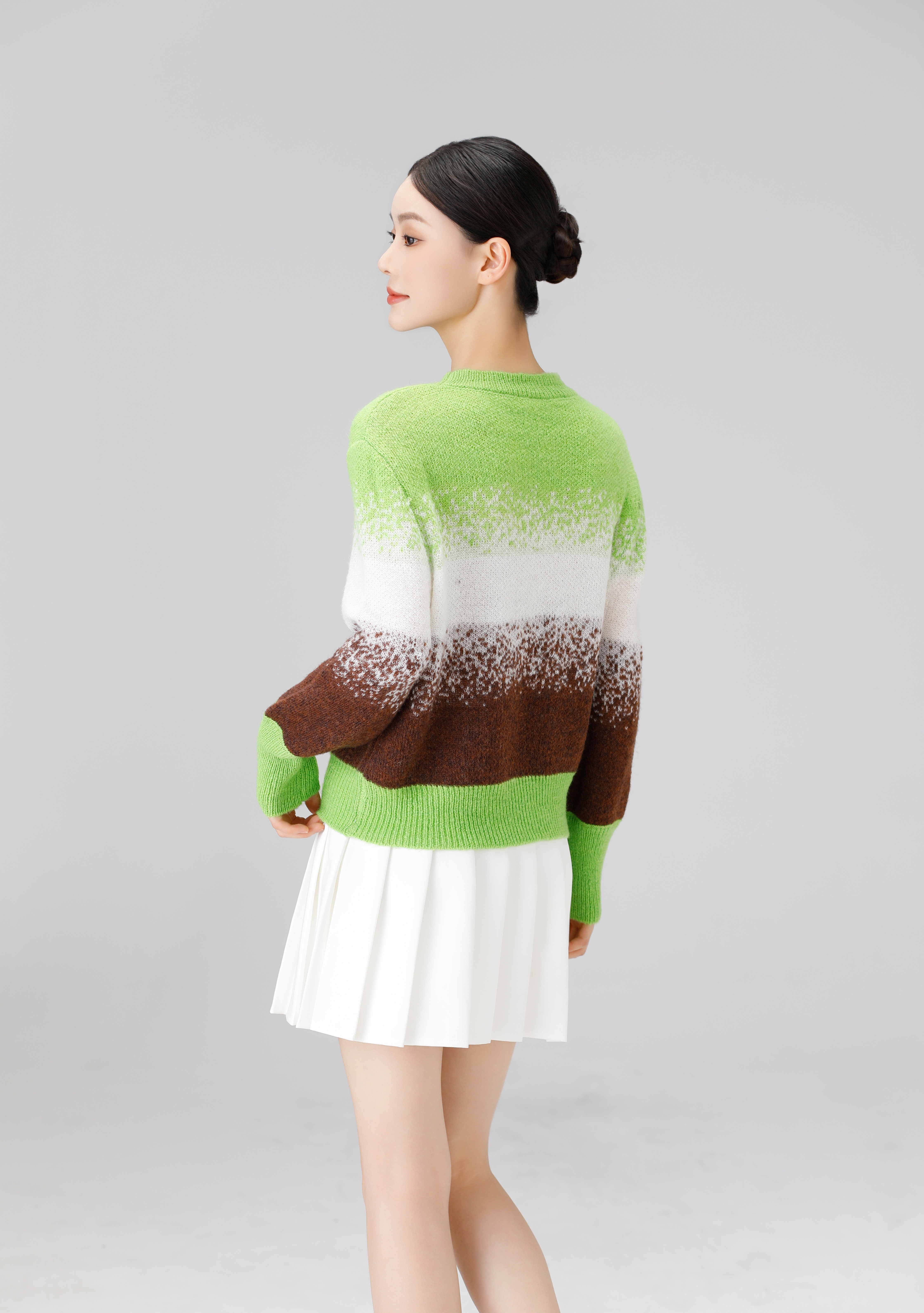Trendy Ladies' Casual Knitted Top Durable and Warm Wool Blend Clothing