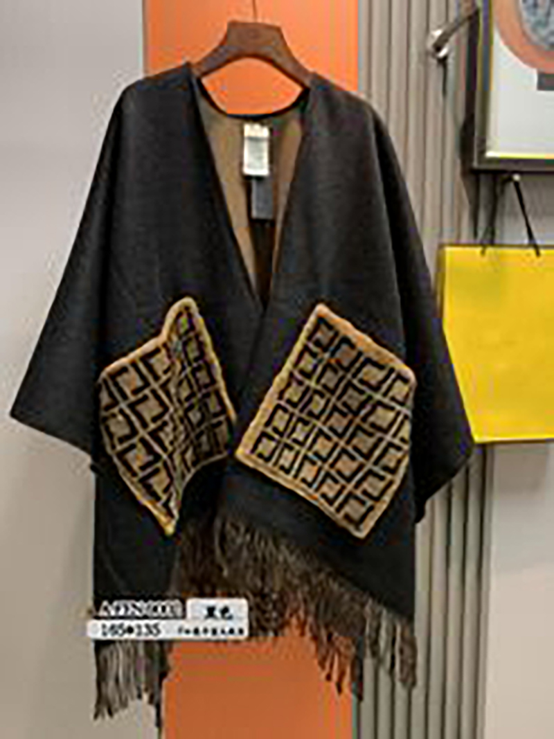 Designer cape hooded double checked cashmere shawl Wool scarf Women's thick thermal jacket high-grade cloak F