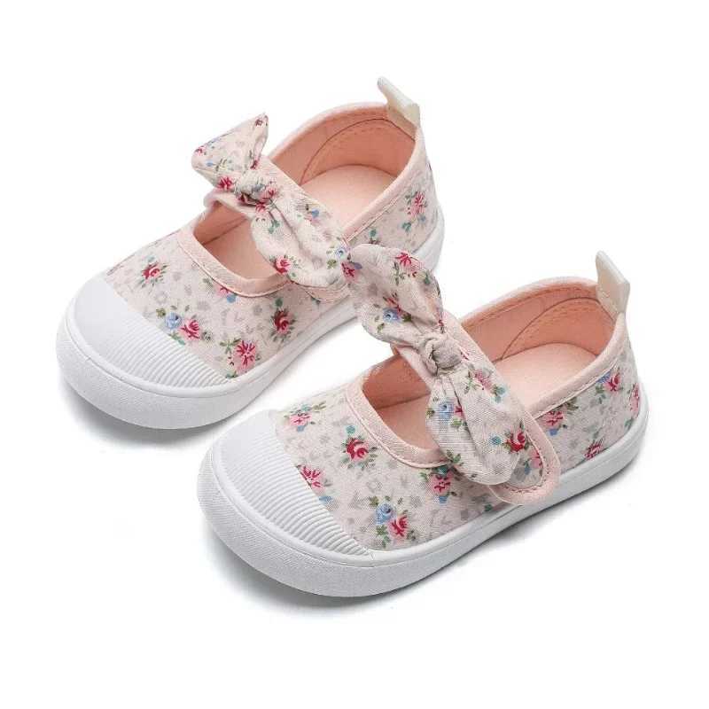 Zapatillas Childrens Casual Shoes New Summer Girls Princess Shoes Flower Sports Shoes Childrens Canvas Shoes Baby Sports Shoes M250103