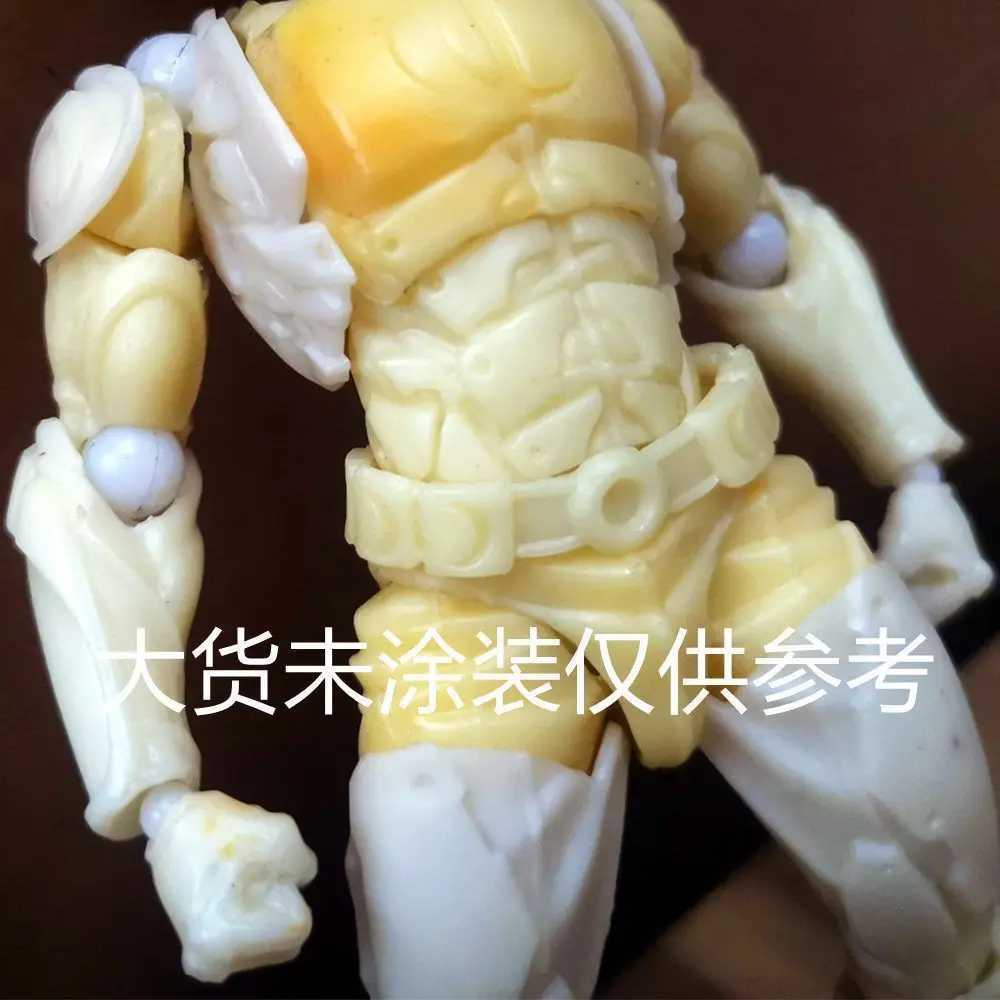 Moon Knight Figure Revoltech Amazing Yamaguchi Marc Spector Action Figurine 16cm Collection Ornament Model Toys Birthday GiftsXJ250103