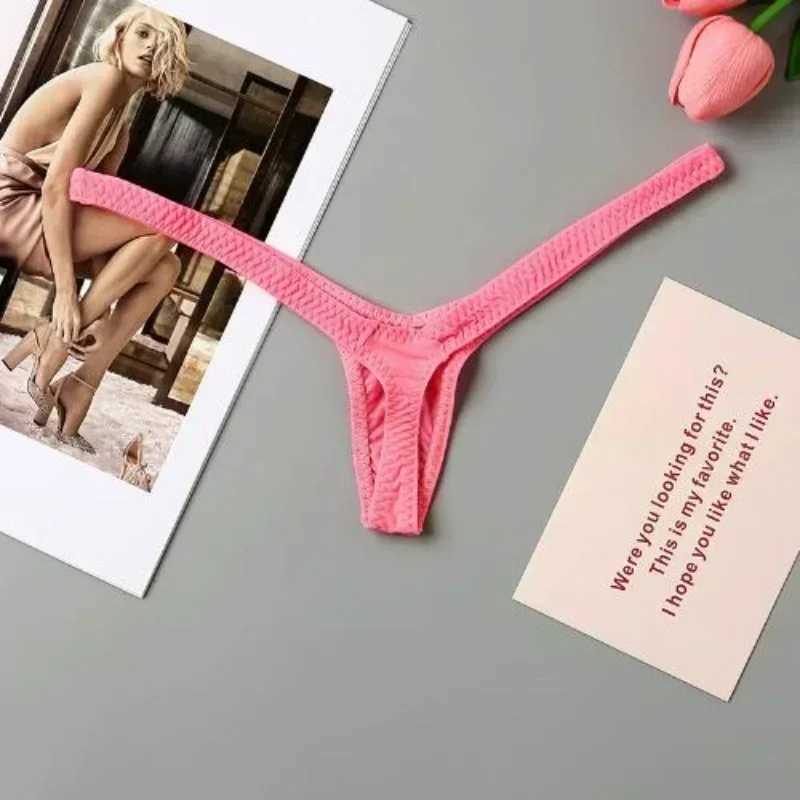 New deep V-shaped thong womens breathable linear sensation hot low waist mini underwear bikini bottom thong womens underwear W250103