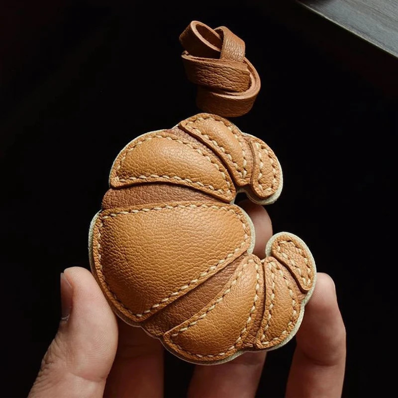 Handmade Leather Sheepskin Croissant Bag Pendant Charm Keychain Mobile Phone Shell Pendant Gift Bag Decoration Accessories 250102