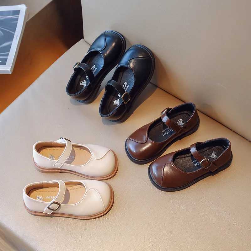 Girls leather shoes spring/summer new childrens shoes soft soled princess shoes black fashion size 22-31 M250103