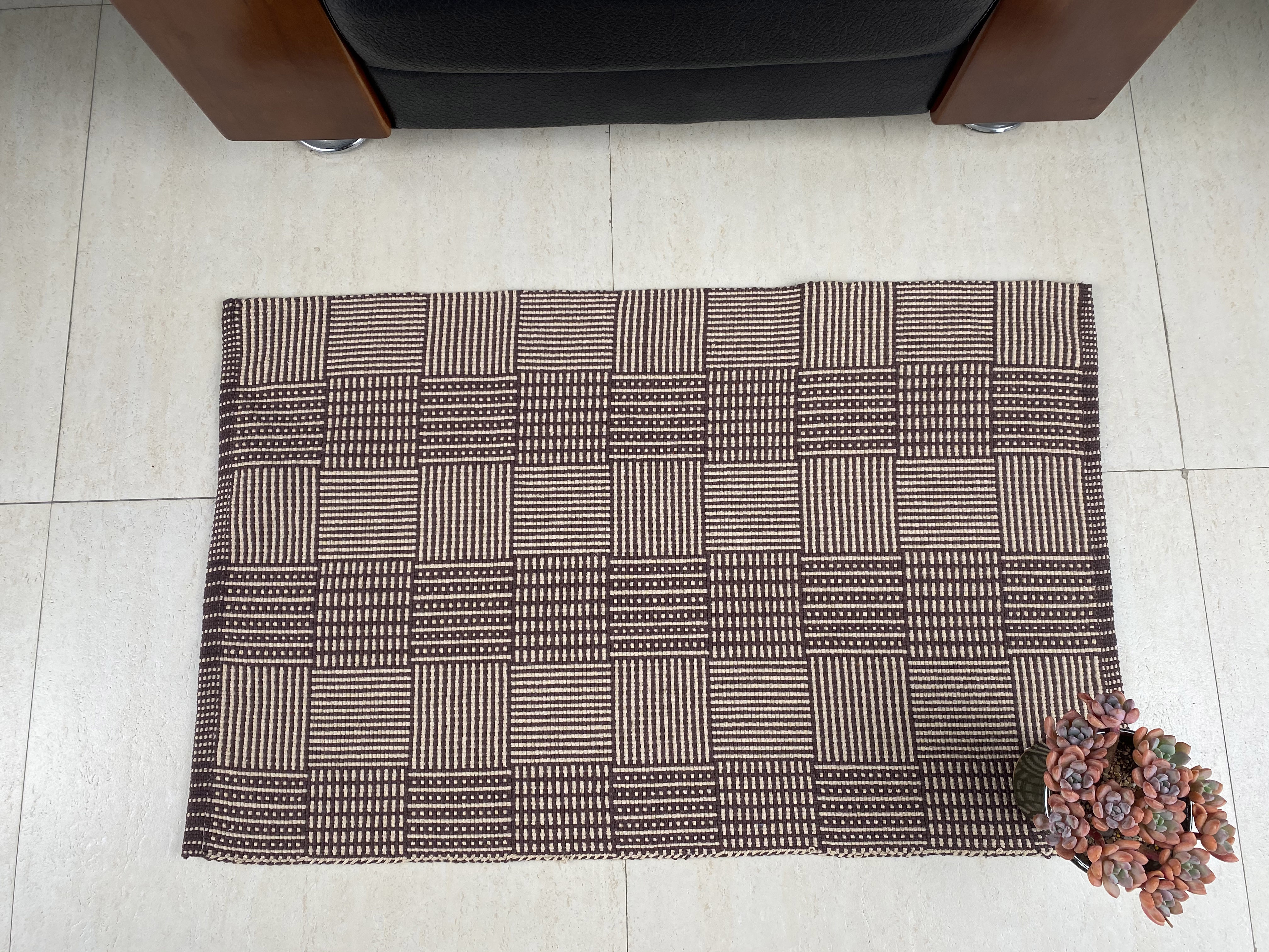 Brightly Colored Cotton Rugs Featuring Strong Weave for Long-Lasting Use