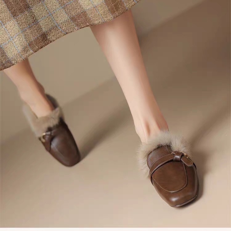 fur slippers women New metal decoration mules winter plush shoes woman cotton pantuflas cover toe furry slides ry