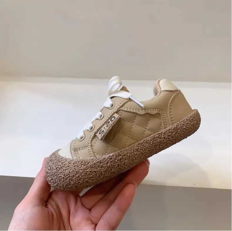 Autumn new baby walking shoes suitable for boys and girls low top casual shoes 0-3 years old soft soled casual shoes M250103