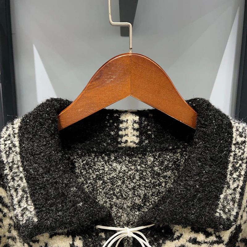 Women's Early Spring 2025 New Vintage Jacquard Loose And Lazy Fair Isle Pull-Up Lapel Sweater