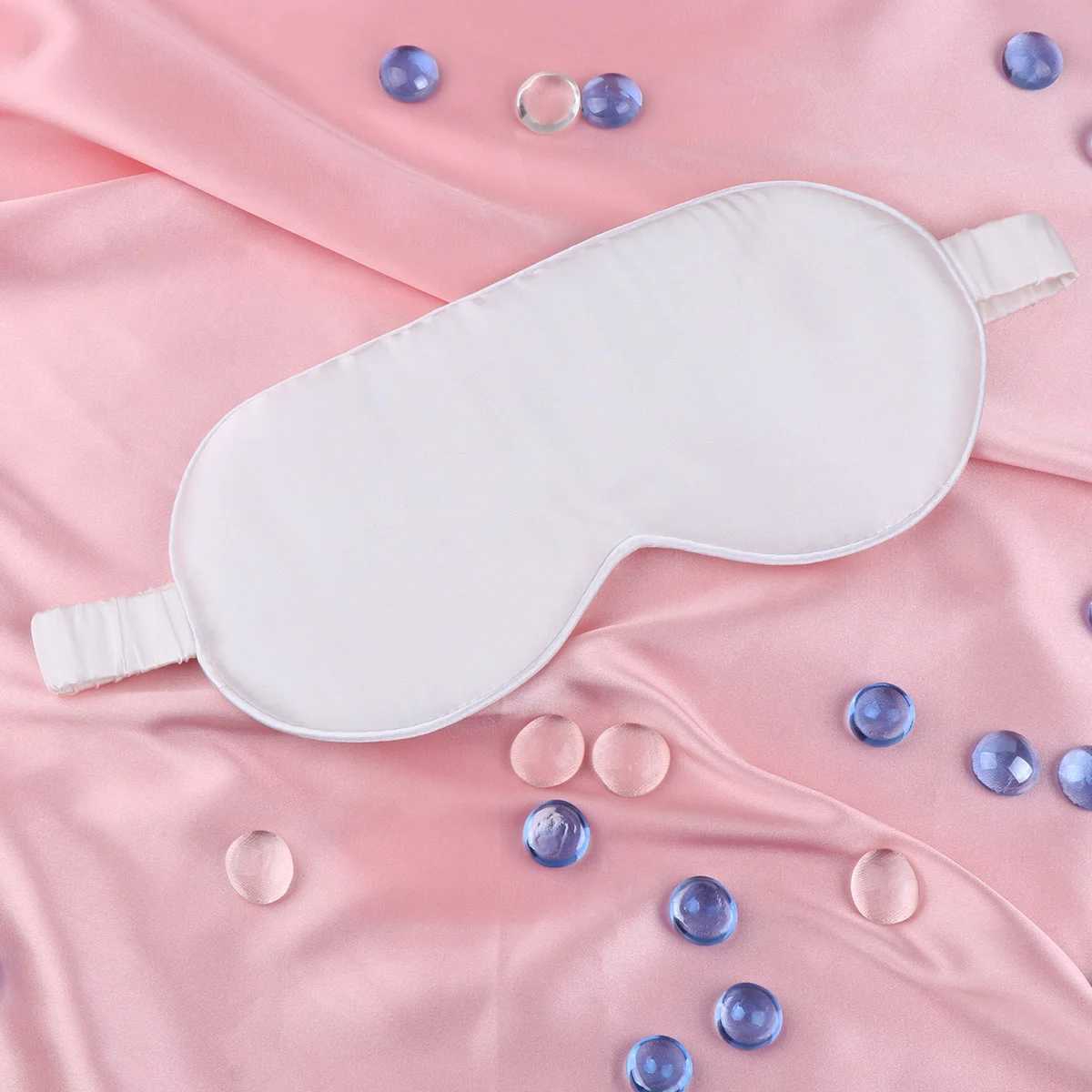1Pc Silk Sleeping Eyeshade Comfortable Silk Eyeshade Breathable Blindfold Night Eye Patch for Men Women (White)XJ250103