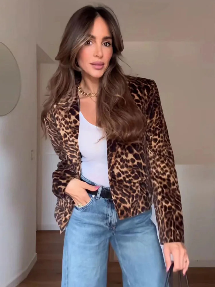 TRAF Autumn Women Leopard Print Velvet Blazer Skirt Suit Fashion Notched Pockets Cropped Jackets Side Zipper Mini Skirt250102