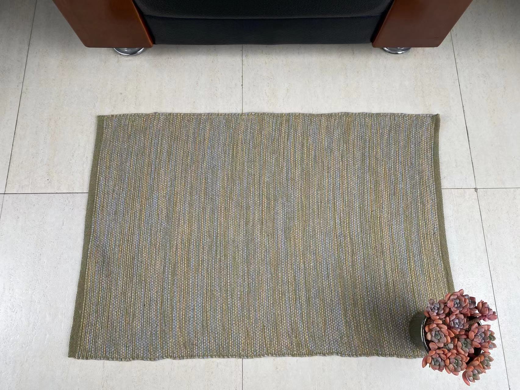 Handwoven Soft Comfortable Cotton Yarn Floor Mat with Vibrant Colors
