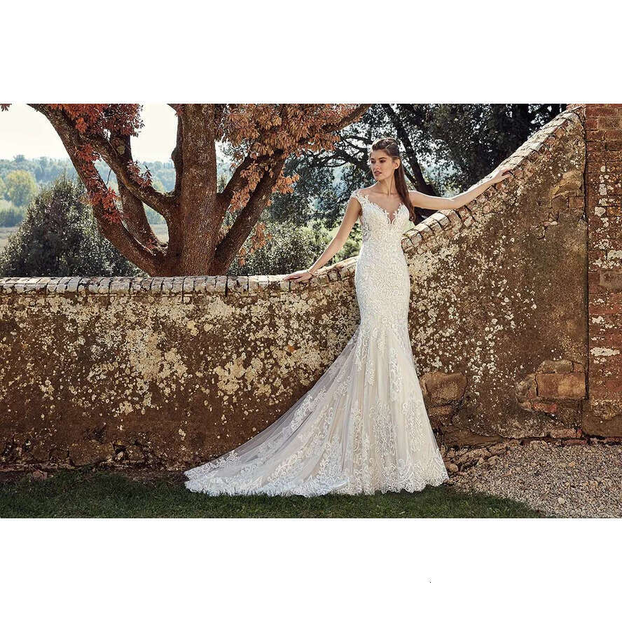 Scoop Neck Lace Mermaid Dresses Tulle Applique Court Train Wedding Bridal Gowns Robe De Mariee