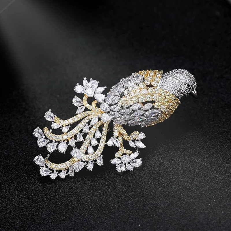 SUYU National Style Retro Color Copper Inlaid Cubic Zirconia Animal Suit Jacket Gift Accessories Female Magpie Brooch 250103