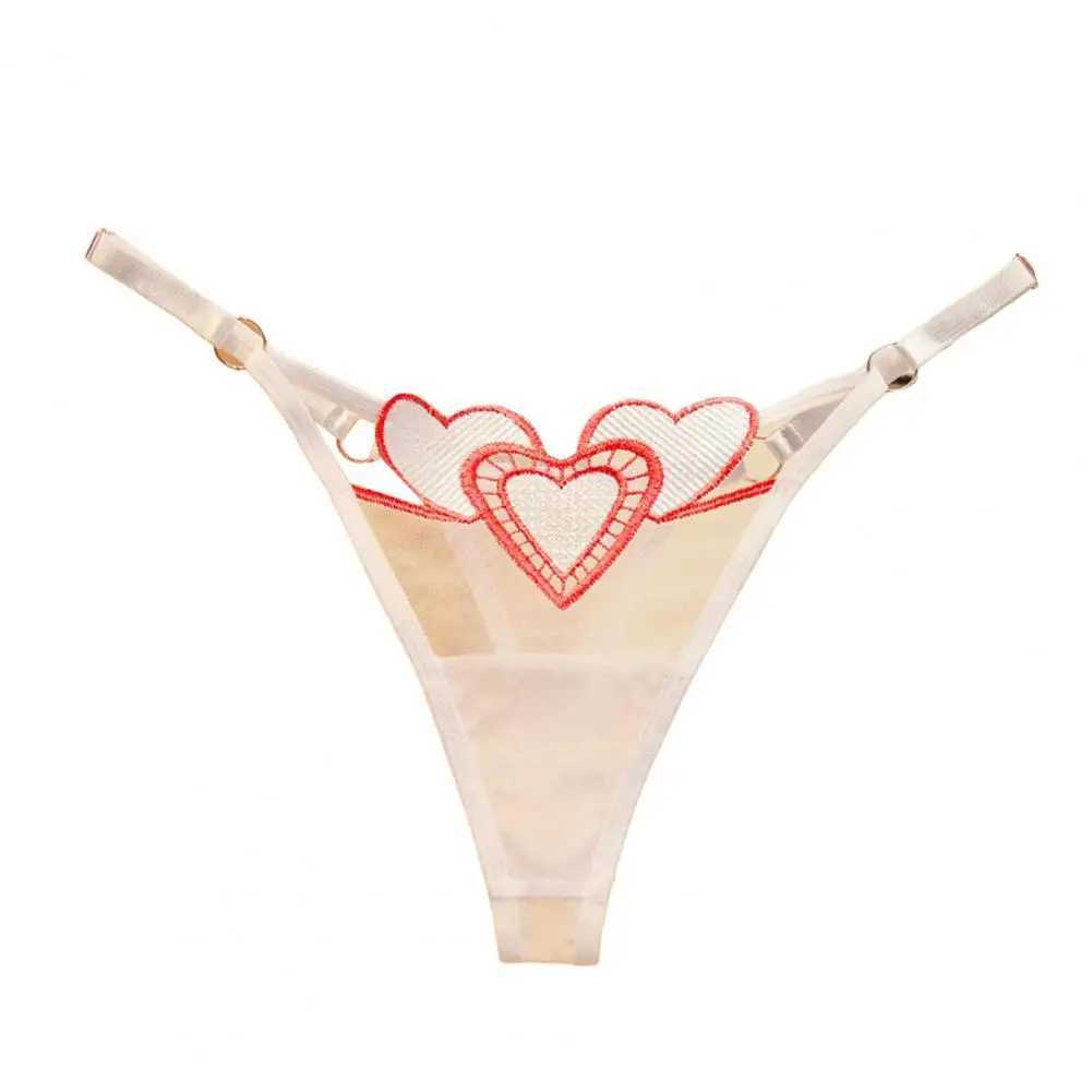 Women Panties Heart Pattern Breathable Embroidery No Constraint Seductive Soft Low Waist Panties Women Underpants For Inner WearXJ250103