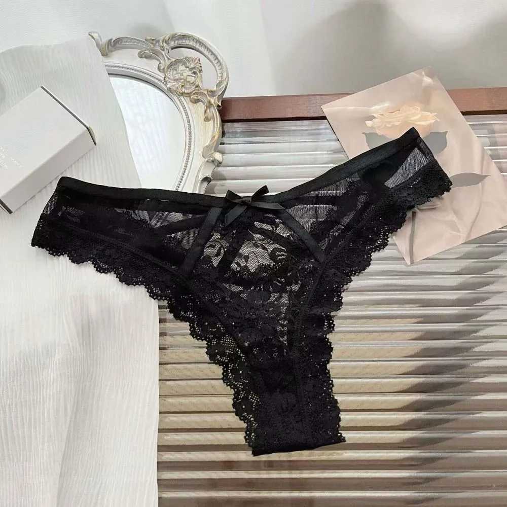Breathable Patch Work Network Flower Bow Underwear Ruffle thong Lace Transparent Fabric Low Waist Hollow Women W250103