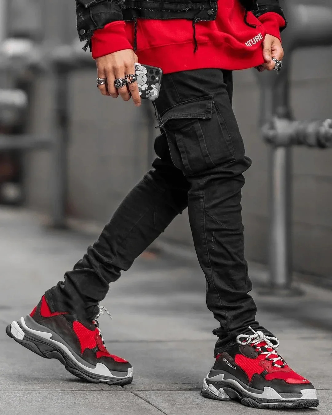 Mens Stretch Jeans Black Big Side Pockets Cargo Jeans Fashion Zipper Small Foot Denim Pants Elastic Jogging Trousers Streetwear 241230