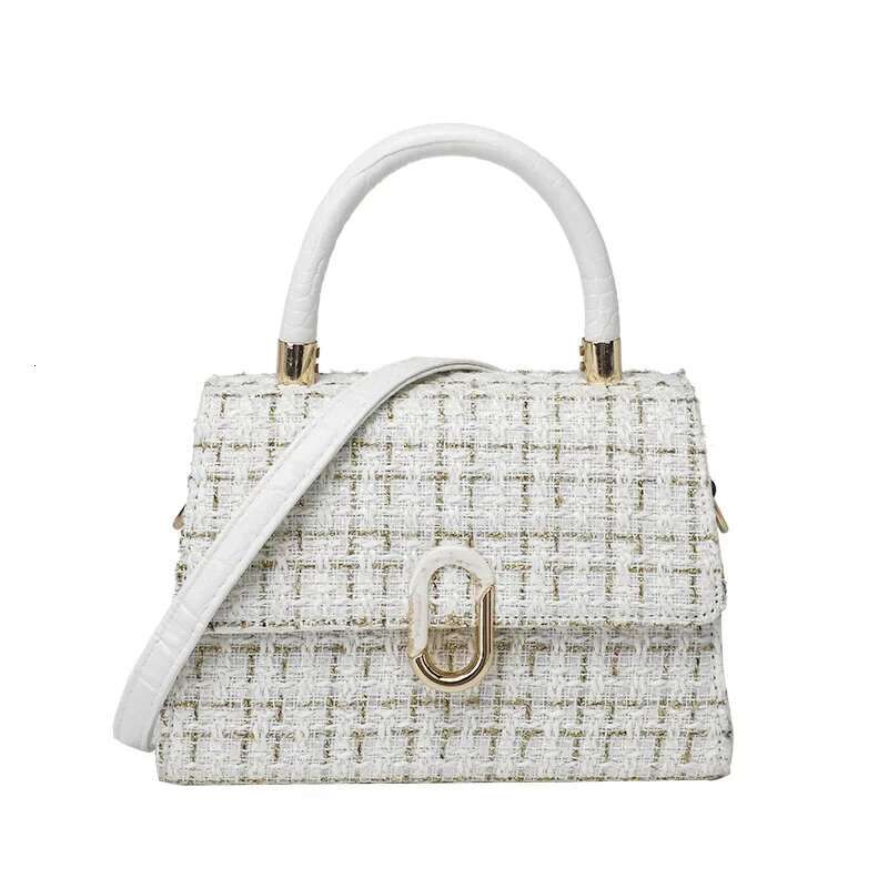 New Fashionable Women s Side Bag Slant Shoulder Square Bag Designer Trendy Shoulder Bag Trendy Handbag New Style bag