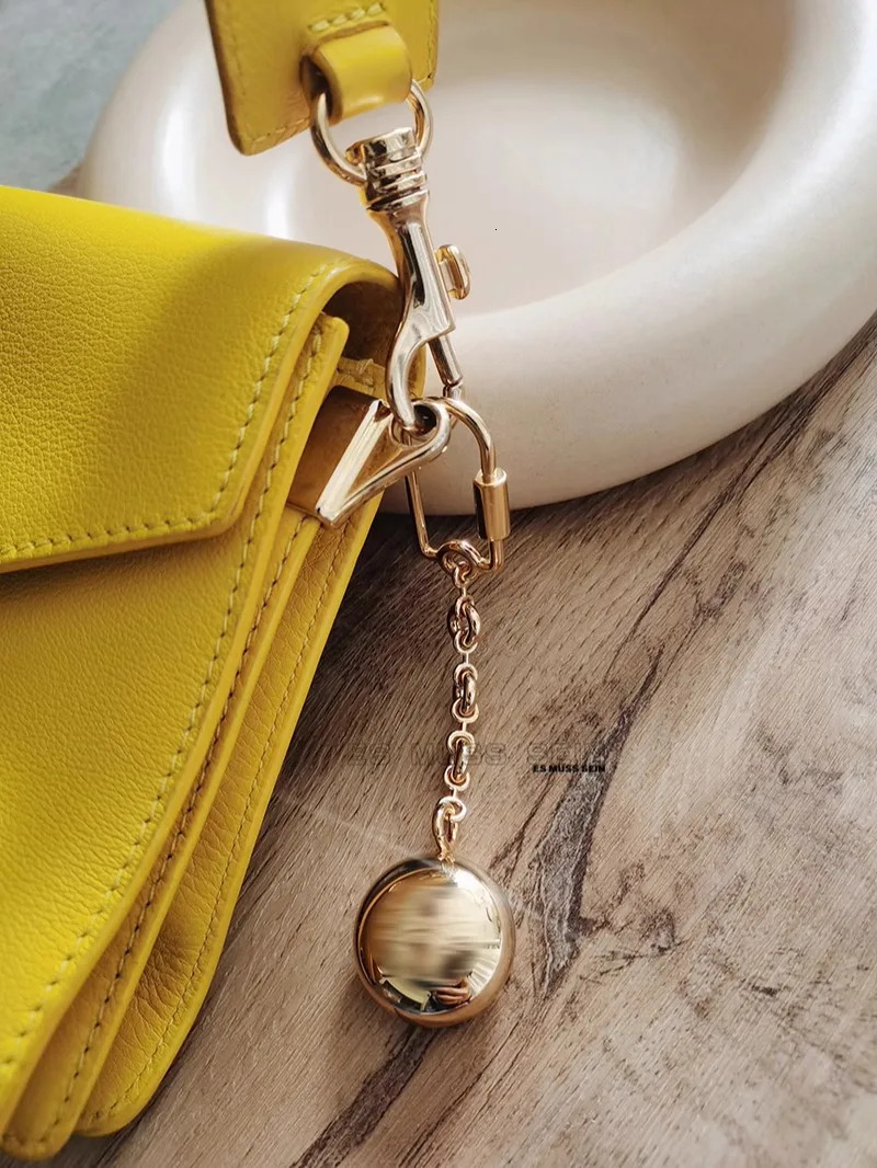 Brass embossed carving A gram pebble small gold ball ring chain keychain bag pendant hand rope 250102