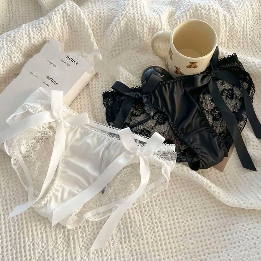 Solid Color Lace Bow Underwear Breathable Hollow Out Female Lingerie Low-Waist Panties Cotton Crotch Seamless BriefsXJ250103