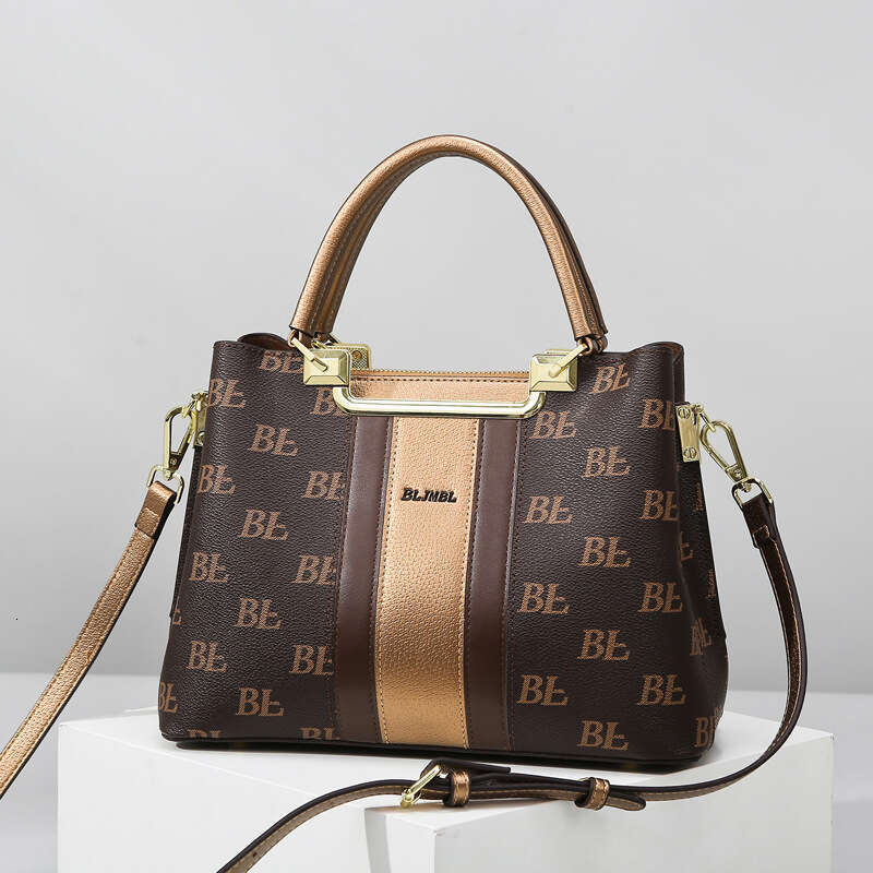 Women's Bags Women's autumn winter large capacity tote bag, light luxury handbag, trendy and versatile commuting crossbody bag