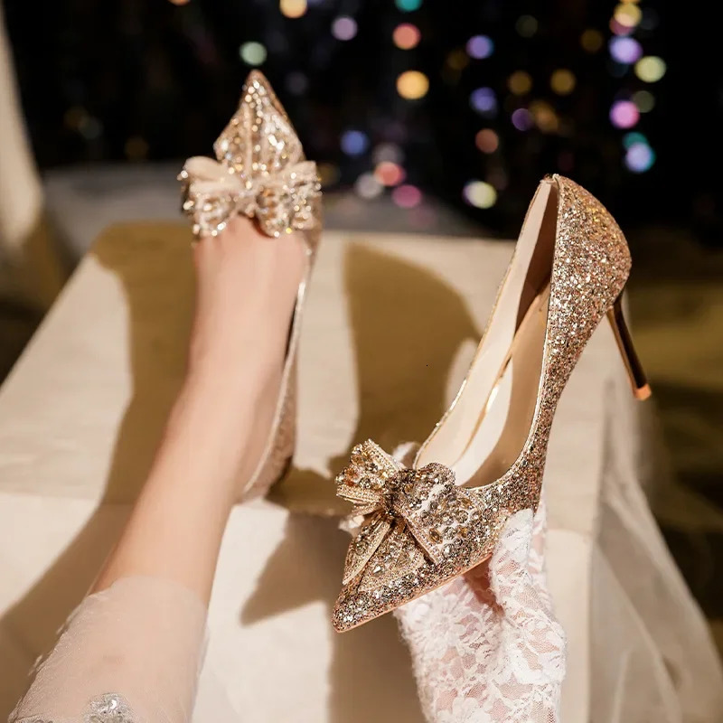 Autumn Pointed Toe Pumps Sequined Rhinestone Butterfly Women heels Gold Silver High Heels Party Wedding Shoes250102