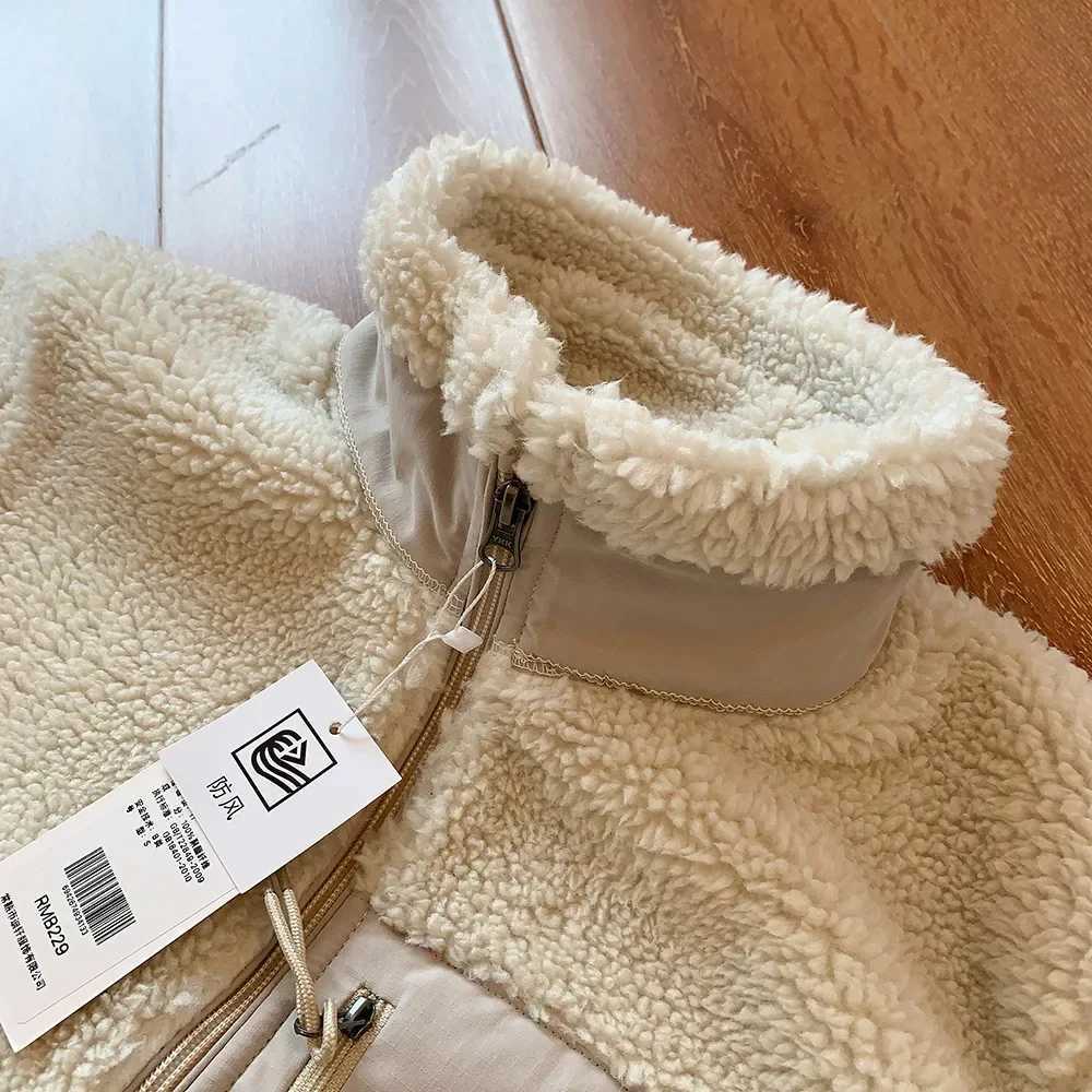 High Quality Cosmo winter fashion womens special casual wool jacket mens warm thick jacket couple loose style jacket T250103