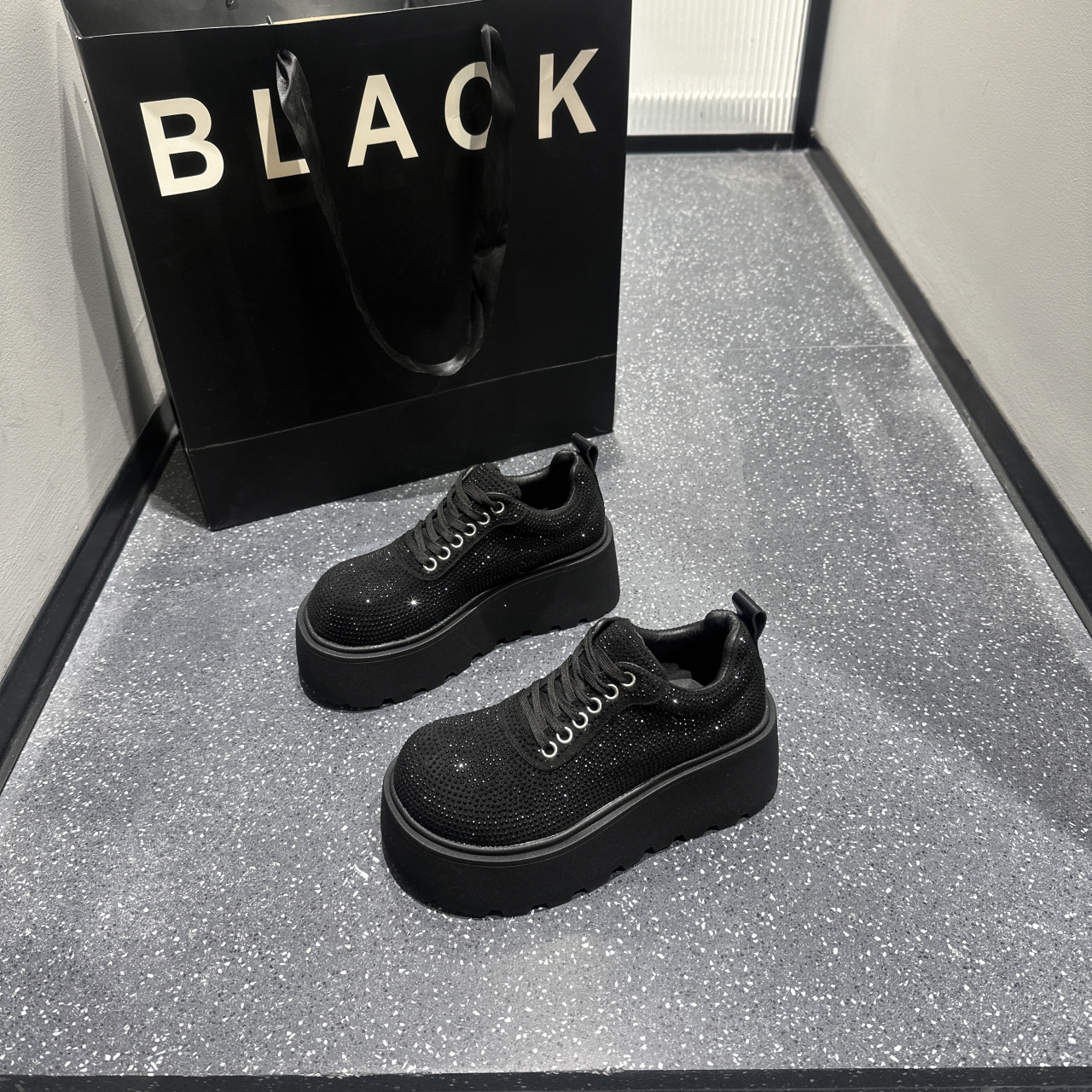 2025 Fashion Luxury Women's Shoes Lace up Women's Height Enhancement Sneakers Shining Water Diamond Vulcanized Shoes Designer Casual Sneaker