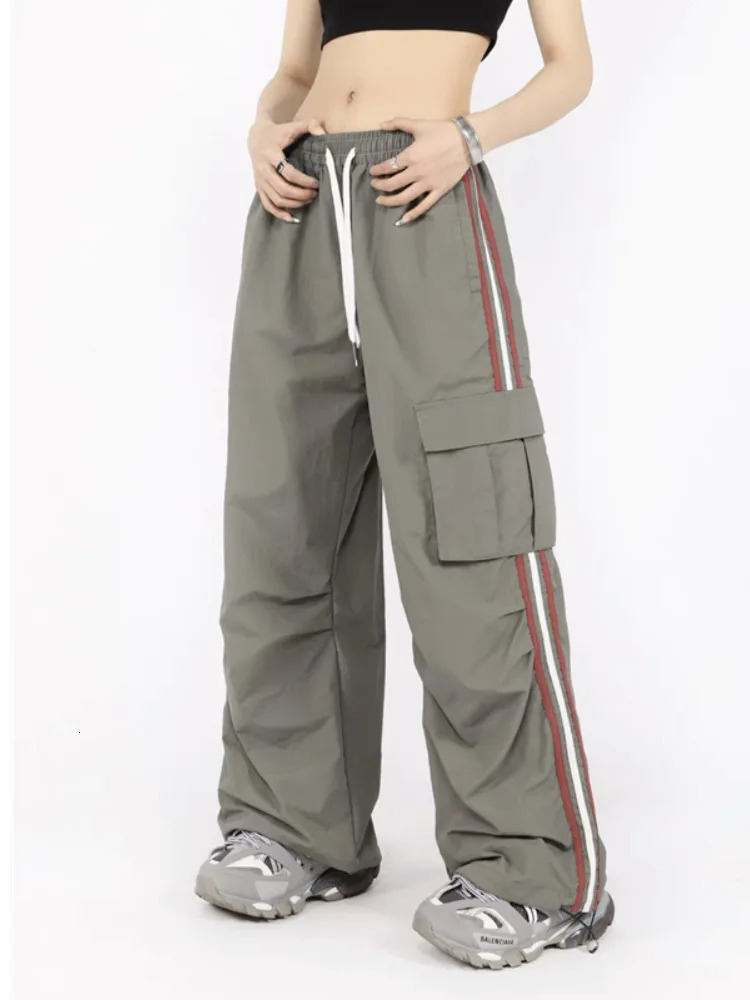 Y2K Kpop cargo pants womens drawstring pocket wide leg fashionable punk pants bag striped sports pants parachute jogging Trouser 250102