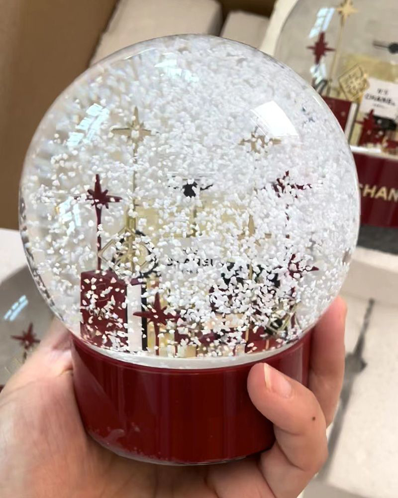 Classics Red Snow Globe With Perfume Bottle Box Bag Inside Snow Crystal Ball for Special Birthday Novelty Christmas VIP Gift with Gift Box