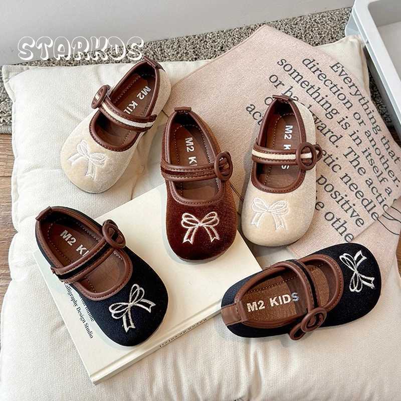 Fashion bow embroidered shoes childrens retro velvet ballet apartment baby soft sole brand design velvet Mary Jane Zapatos M250103